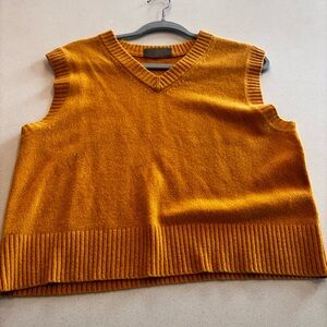 Everlane Women's V-Neck Sweater Vest in Mustard